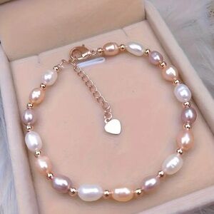 Elegant Minimalist Freshwater Pearls Bracelet with Heart Charm Adjustable Clasp